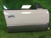 右フロントドア SUBARU LANCASTER OEM 60009AE040, 60009AE060 BH9 1999 beige 8L5