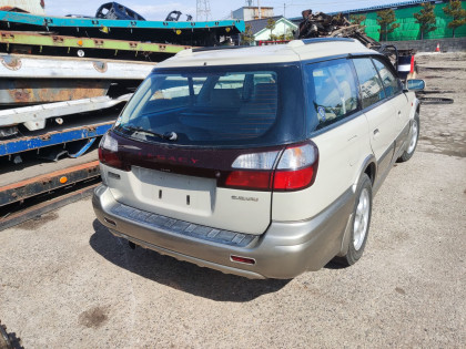 SUBARU LANCASTER BH9 1999