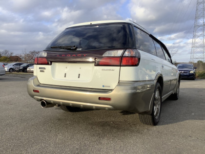 SUBARU LANCASTER BH9 1999