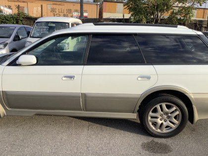 SUBARU LANCASTER BH9 1999
