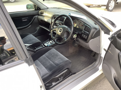 SUBARU LANCASTER BH9 1999