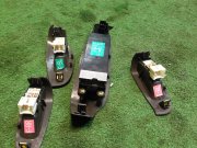 车窗控制模块 SUBARU LANCASTER OEM 83071AE060, 83071AE040 BH9 2000 EJ254