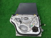 Дверь задняя левая SUBARU LANCASTER OEM 60400AE270, 60400AE190 BH9 2000 silver 9G9