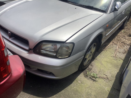 SUBARU LEGACY BH9 2000