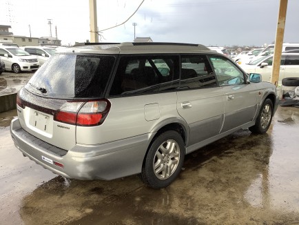 SUBARU LANCASTER BH9 2000