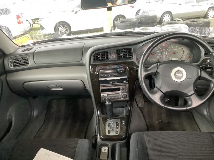 SUBARU LANCASTER BH9 2000