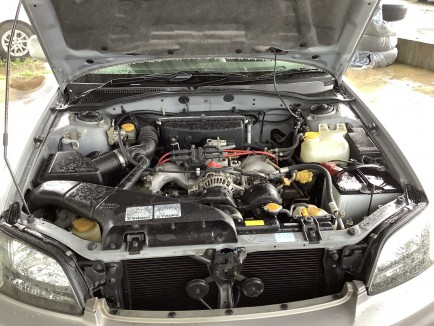 SUBARU LANCASTER BH9 2000