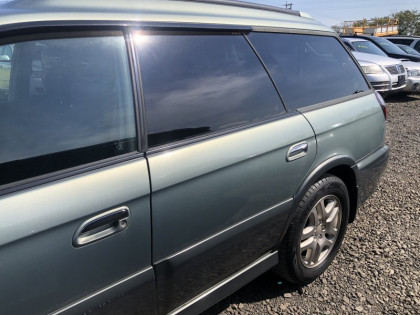 SUBARU LANCASTER BH9 2001