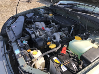 SUBARU LANCASTER BH9 2001