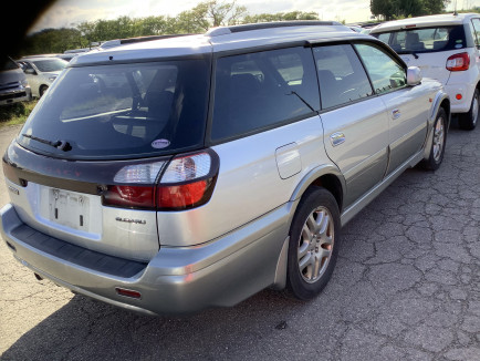 SUBARU LANCASTER BH9 2001