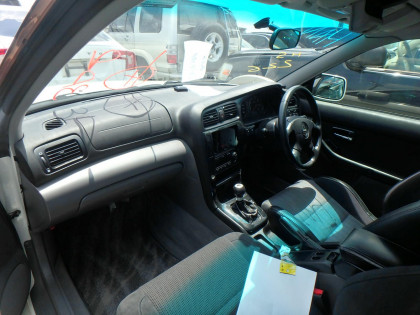 SUBARU LANCASTER BH9 2001