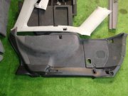 Revestimento da bagageira SUBARU LANCASTER OEM 94047AE030AC, 94047AE020AC, 94016AE010OB, 95065AE080OC, 95066AE020OC BH9 2002 серый 1U2