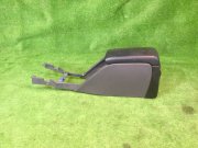 手套箱与扶手 SUBARU LANCASTER OEM 92111AE010AC BH9 2002 серый 1U2