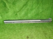Faldón derecho SUBARU LANCASTER OEM 57703AE080MQ, 57711AE040 BH9 2002 серый 1U2