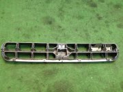 Решетка радиатора SUBARU LANCASTER OEM 91121AE190 BHE 2000 silver 9G9