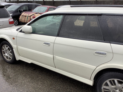 SUBARU LANCASTER BHE 2000