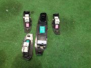 パワーウィンドウ制御ユニット SUBARU LANCASTER OEM 83071AE060, 83071AE040 BH9 2000 EZ30
