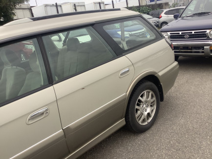 SUBARU LANCASTER BHE 2000