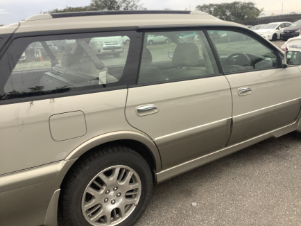 SUBARU LANCASTER BHE 2000