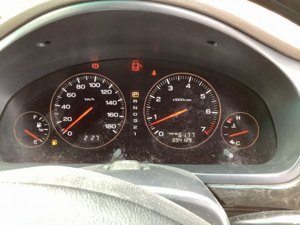 SUBARU LANCASTER BHE 2001