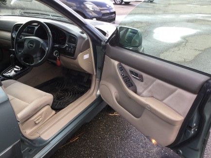 SUBARU LANCASTER BHE 2001