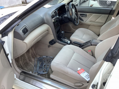 SUBARU LANCASTER BHE 2001