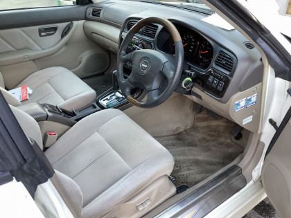 SUBARU LANCASTER BHE 2001