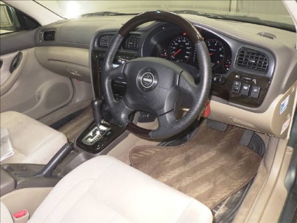 SUBARU LANCASTER BHE 2001