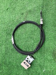 สายดึงฝากระโปรง SUBARU LANCASTER OEM 57330AE000GE BHE 2002 blue 1U3