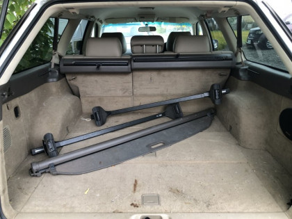 SUBARU LANCASTER BHE 2002