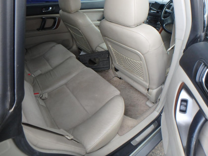 SUBARU OUTBACK BP9 2004