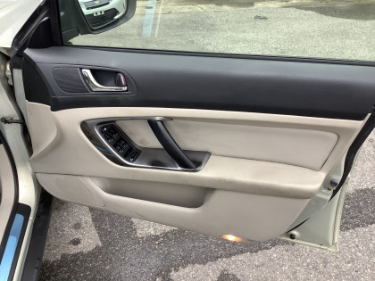 SUBARU OUTBACK BPE 2004