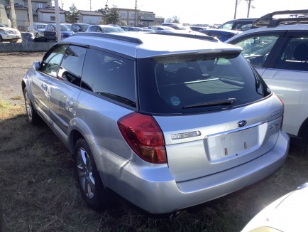 SUBARU OUTBACK BPE 2004