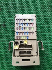 กล่องฟิวส์ 82201AJ000 SUBARU OUTBACK