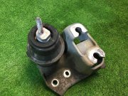 ยางแท่นเครื่องซ้าย 41022AJ040, 41032AJ060 SUBARU OUTBACK