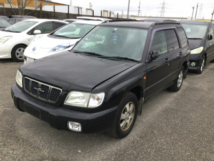 SUBARU FORESTER 2000