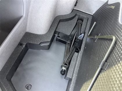 SUBARU FORESTER SF9 2000