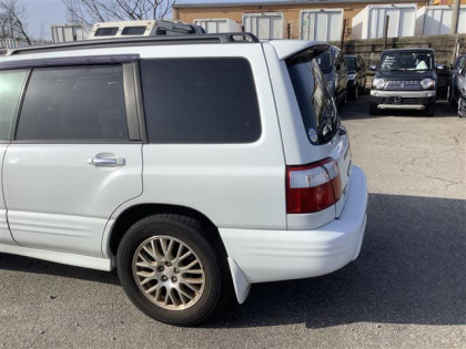 SUBARU FORESTER SF9 2000