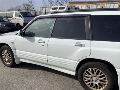SUBARU FORESTER SF9 2000
