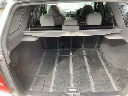 SUBARU FORESTER SG5 2004