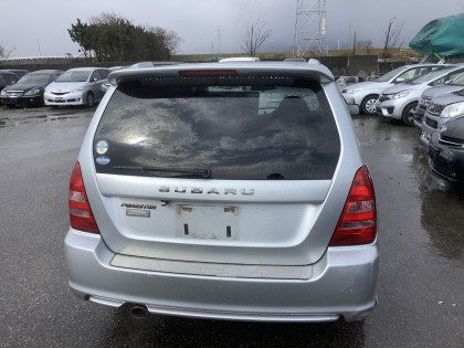 SUBARU FORESTER SG5 2004