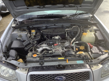 SUBARU FORESTER SG5 2004