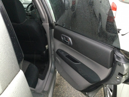 SUBARU FORESTER SG5 2005