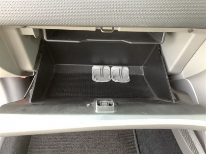 SUBARU FORESTER SG5 2006