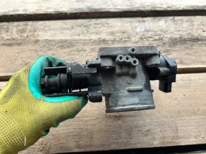 Corpo da borboleta SUBARU LEGACY OEM 16118AB310 BG5 1998 EJ20DD AT
