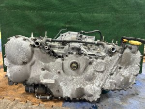 เครื่องยนต์ без навесного SUBARU LEGACY LANCASTER OEM 10100BG320 11008AA830 BHE 2001 EZ30 AT