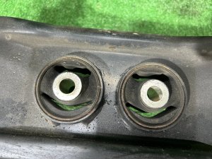 คานหลัง SUBARU OUTBACK OEM 20152AG000 BPE 2004 EZ30