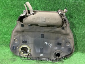 燃料タンク SUBARU OUTBACK OEM 42012AG011 BPE 2004 EZ30