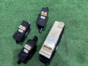 Блок управления стеклоподъемниками SUBARU OUTBACK OEM 83071AG010 83071AG040 BPE 2004 EZ30