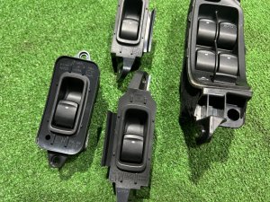 Блок управления стеклоподъемниками SUBARU OUTBACK OEM 83071AG010 83071AG040 BPE 2004 EZ30